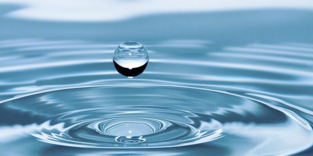 drops-of-water-578897_1920-845×321-1